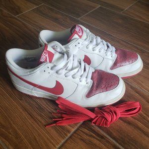 Nike Dunk Low Womens 9.5